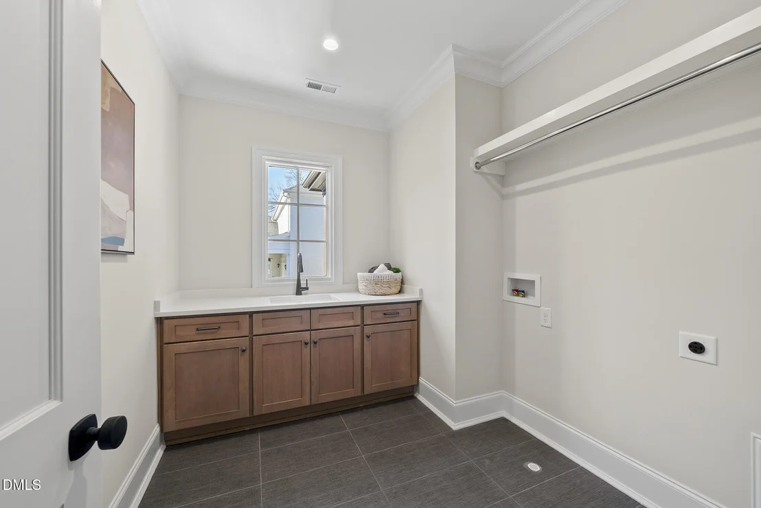 Photo of 3317 Hampton Road