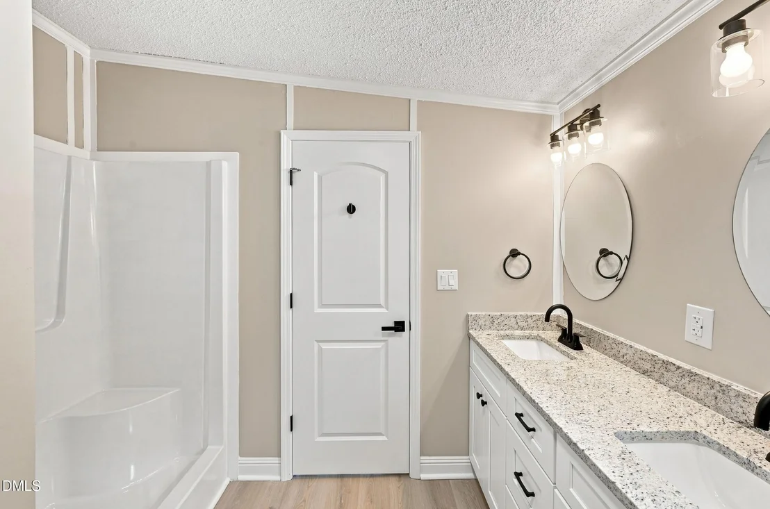 Photo of 182 Wendover Lane