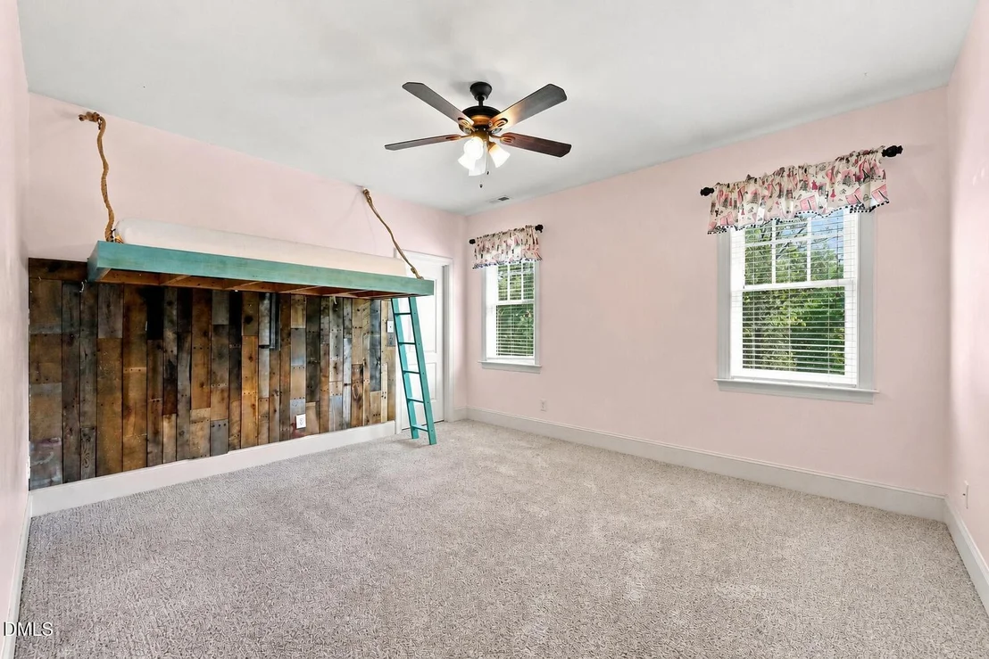 Photo of 270 Rivers Edge Drive