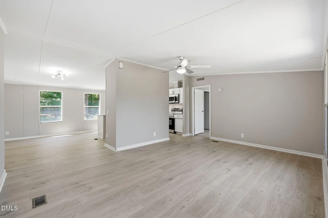 Photo of 733 Lemay Lane