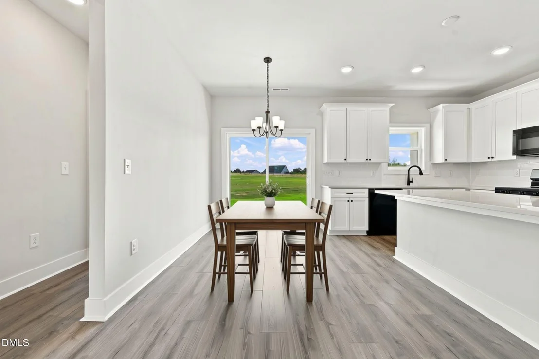Photo of 151 Grinnell Loop
