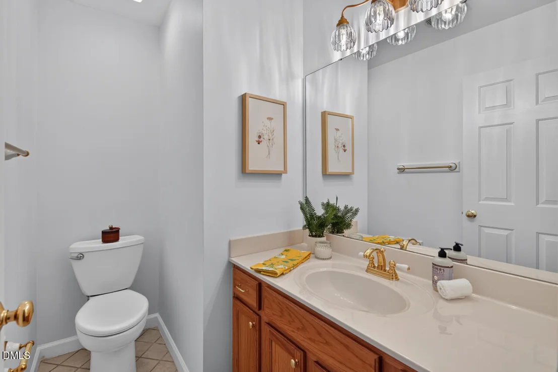 Photo of 2210 Parkside Drive