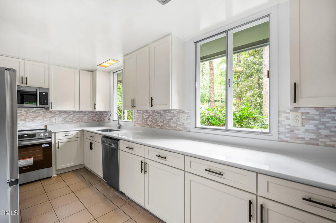 Photo of 425 Brookside Drive