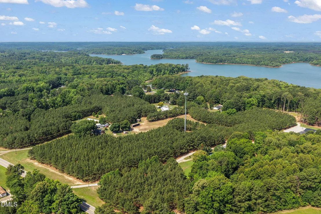 Photo of 5225 Satterwhite Point Road