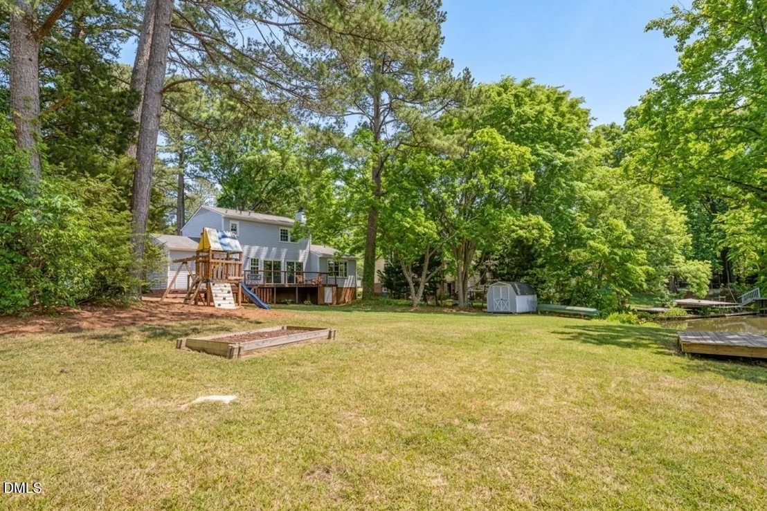 Photo of 5408 Newhall Road