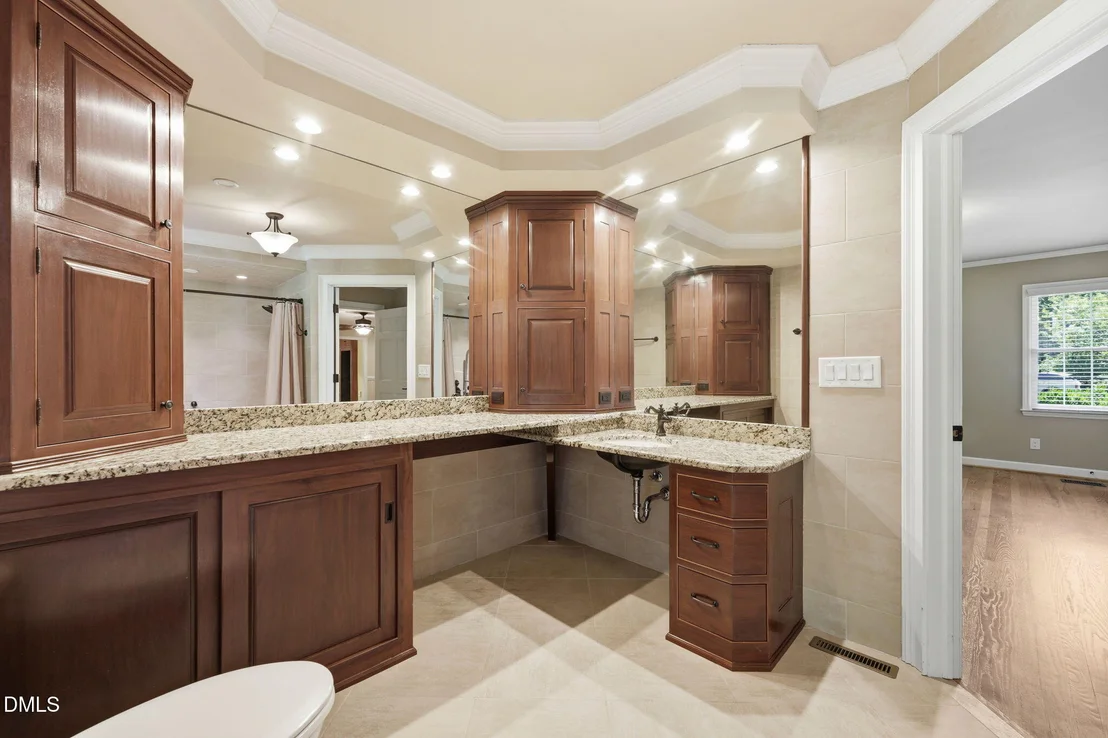 Photo of 2915 Truitt Drive