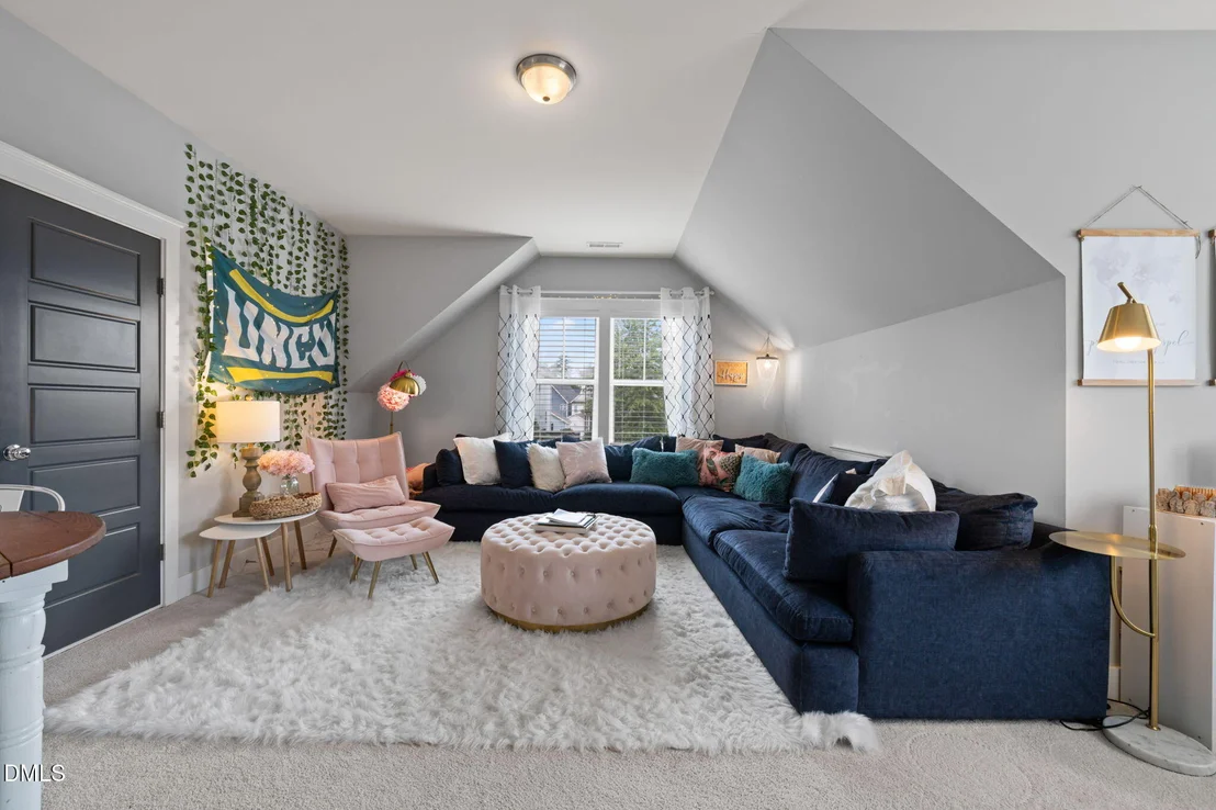 Photo of 18 Landover Circle