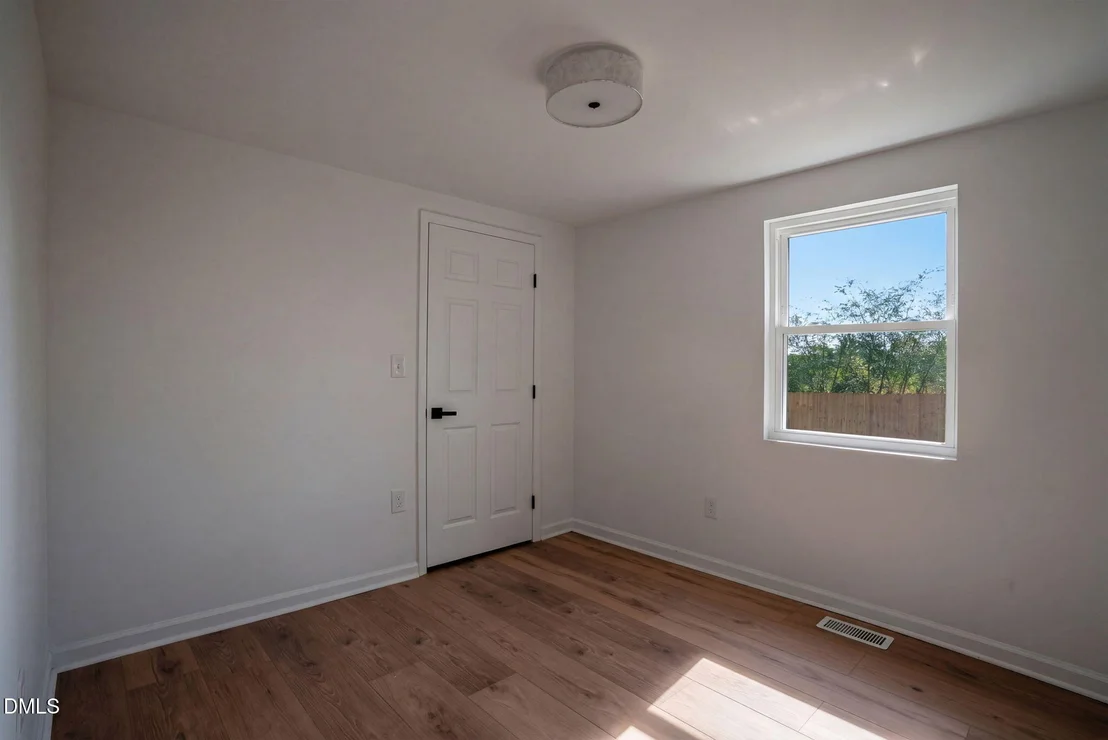 Photo of 1795 Hicks Road