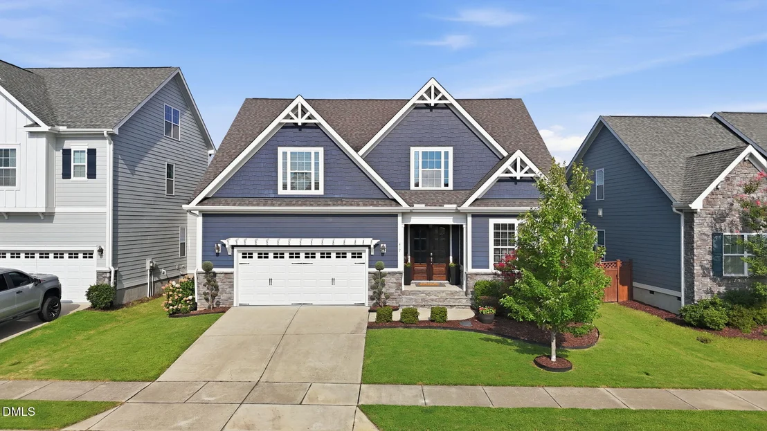 Photo of 417 Midnight Moon Drive