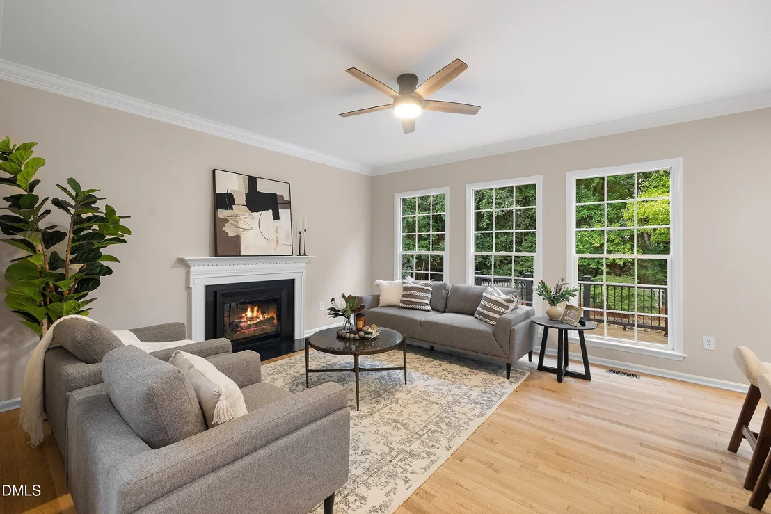 Photo of 711 Midsummer Lane