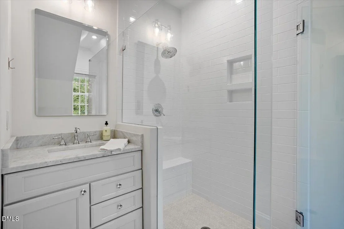 Photo of 1713 Oberlin Road