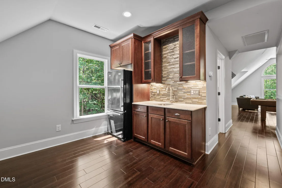 Photo of 2031 Silverleaf Drive