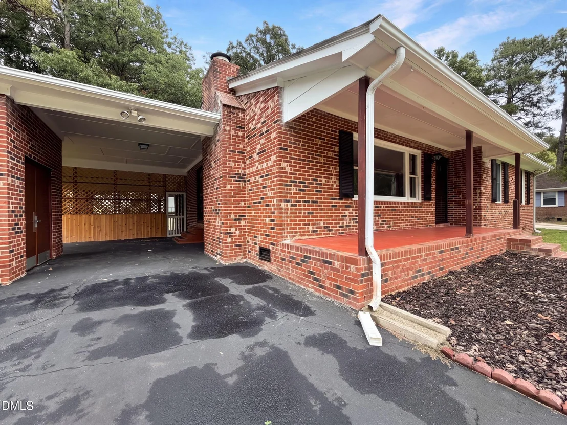 Photo of 1311 Brucemont Drive