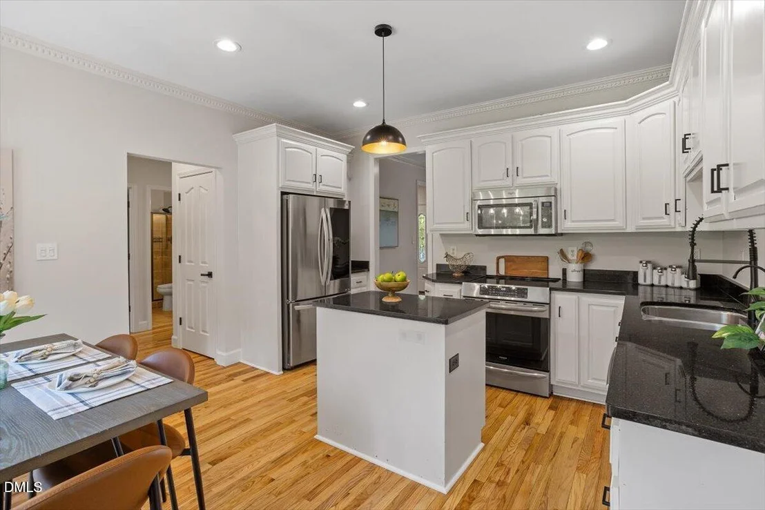 Photo of 2416 Halls Mill Road