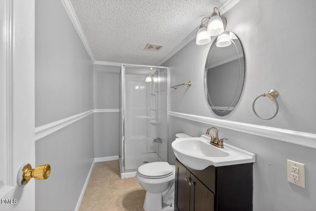 Photo of 1622 Lancaster Road