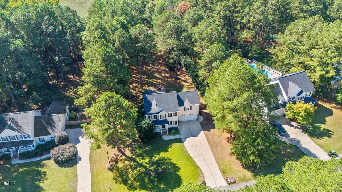Photo of 1813 Foxbrook Drive