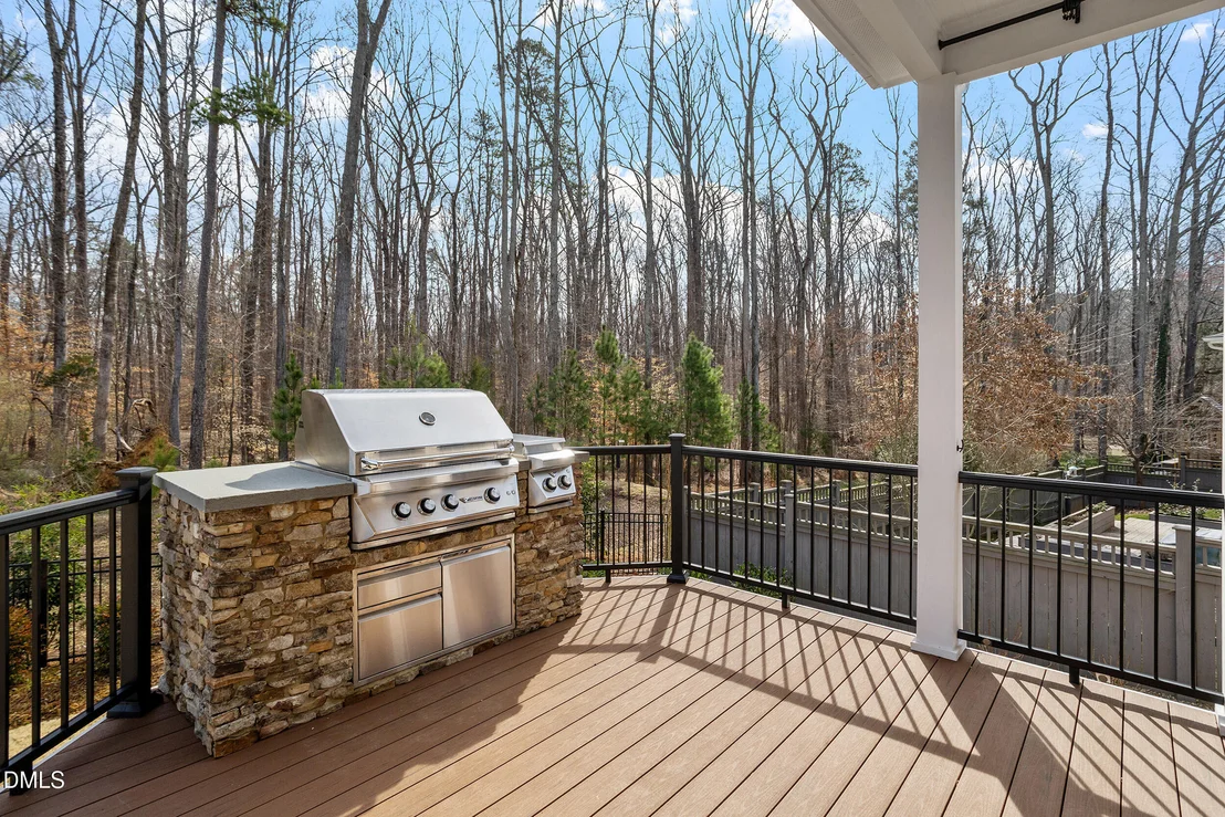 Photo of 123 Larkin Lane