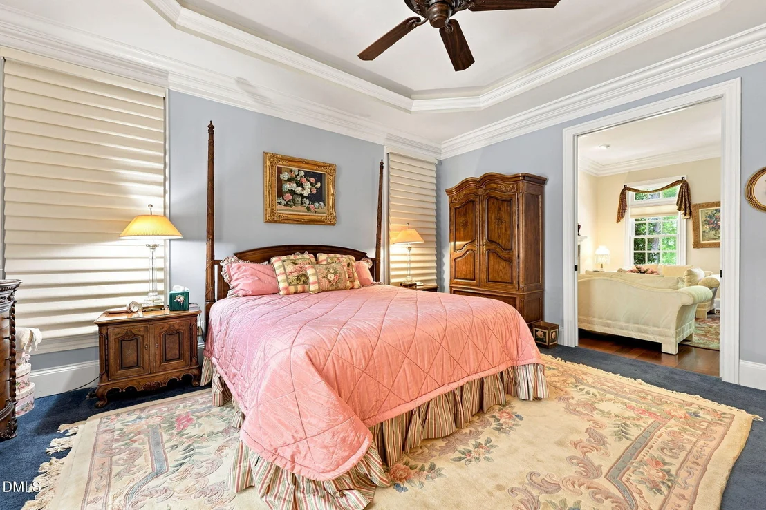 Photo of 6102 Treyburn Point Drive