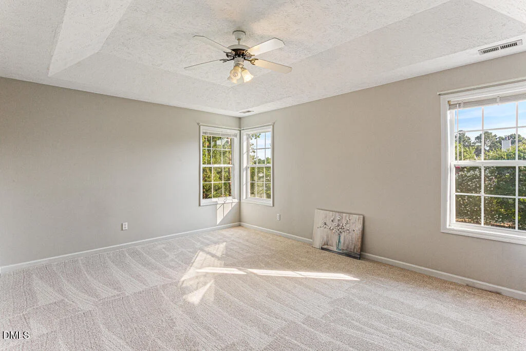 Photo of 142 Richmond Park Drive
