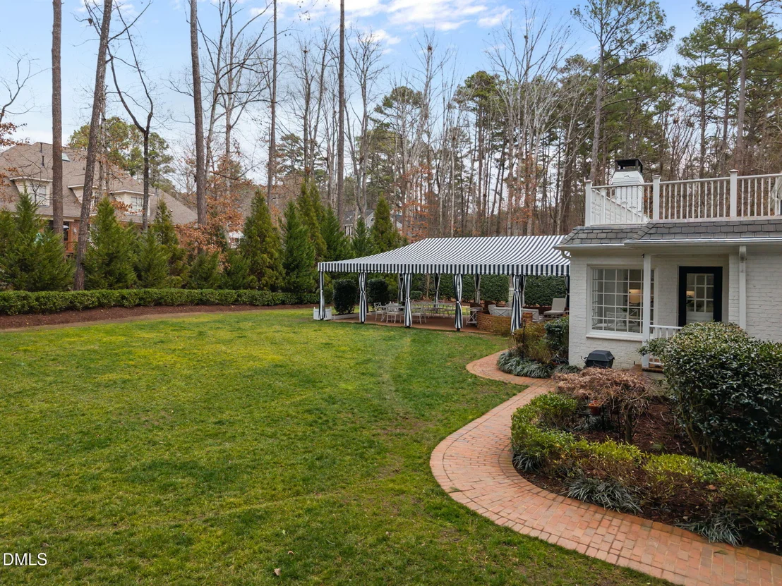 Photo of 3712 Darwin Road