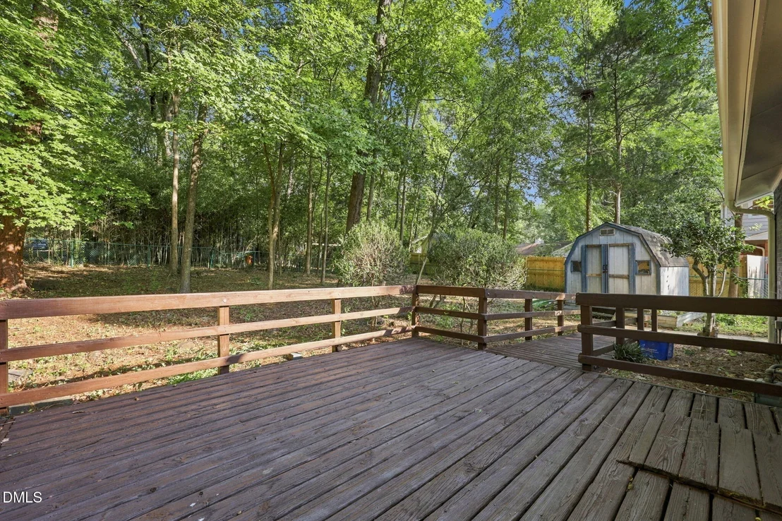 Photo of 404 Longleaf Drive