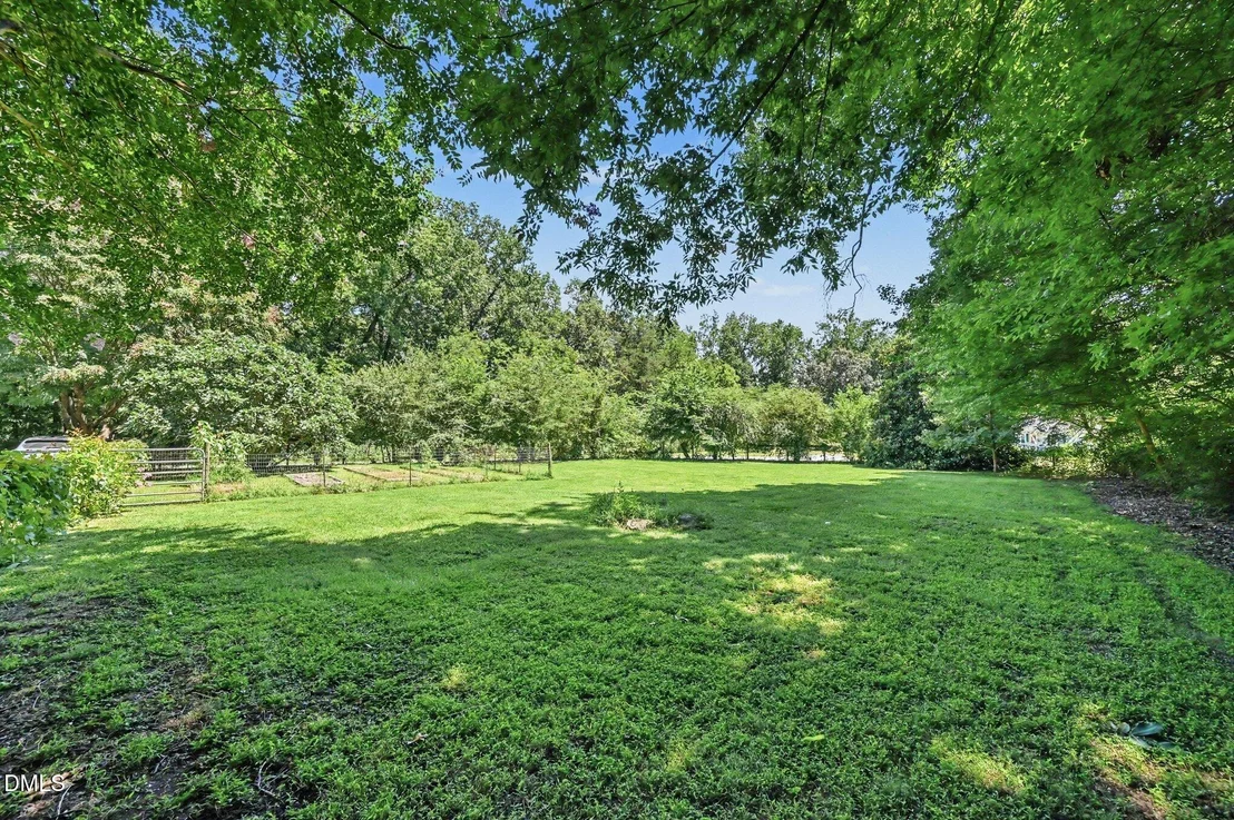 Photo of 7563 Babe Ruth Trail