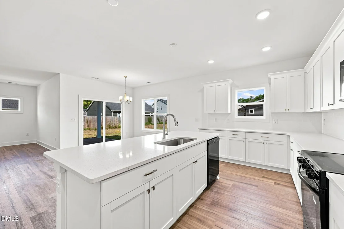 Photo of 30 Loganberry Avenue