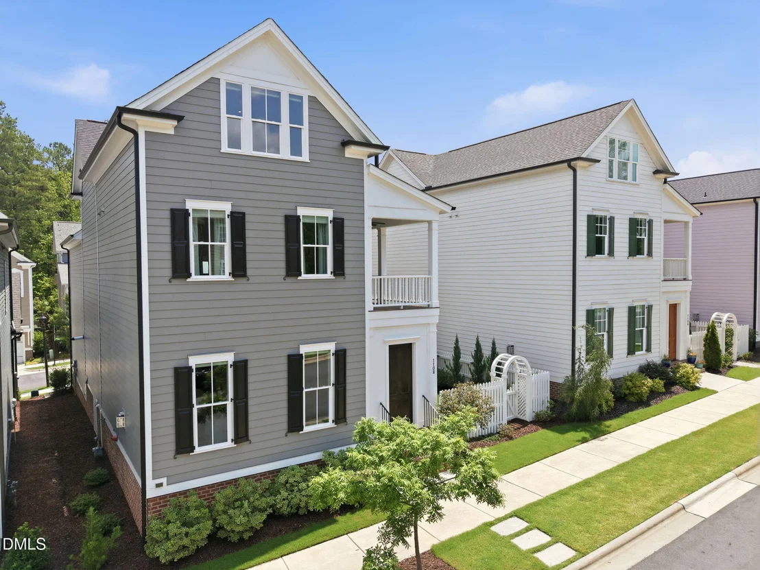 Photo of 1108 Kentlands Drive
