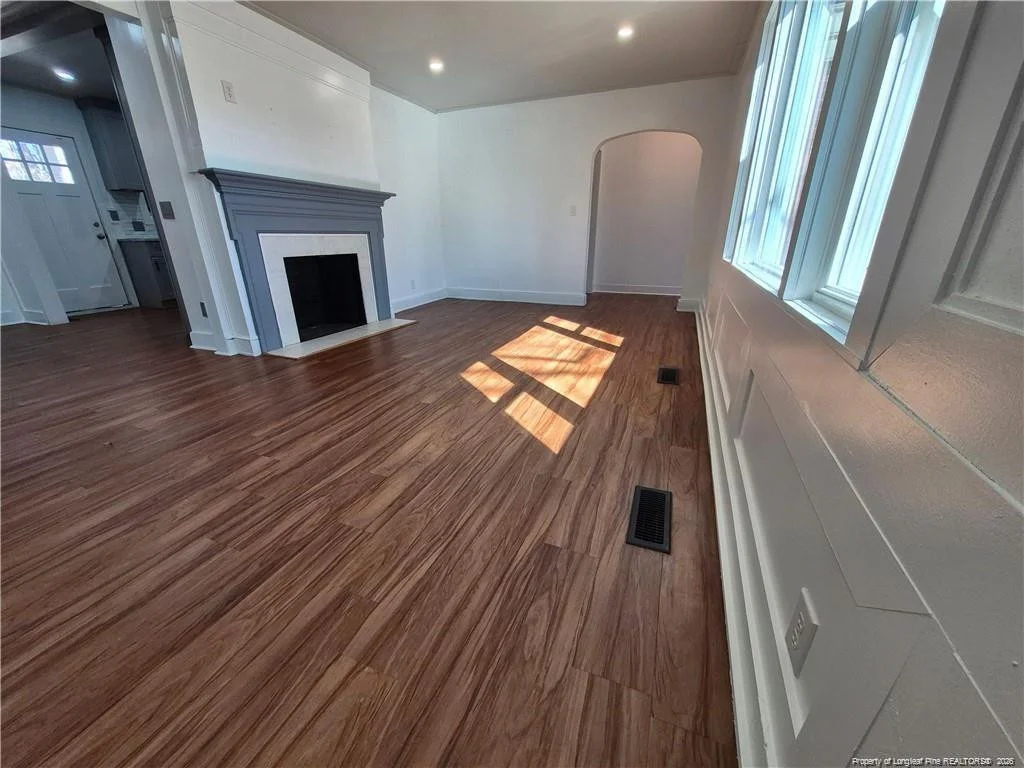 Photo of 113 N Wright Street N