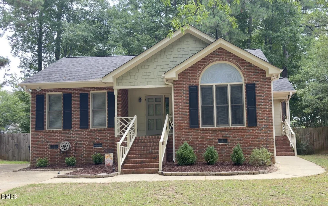 Photo of 100 Nicholson Road