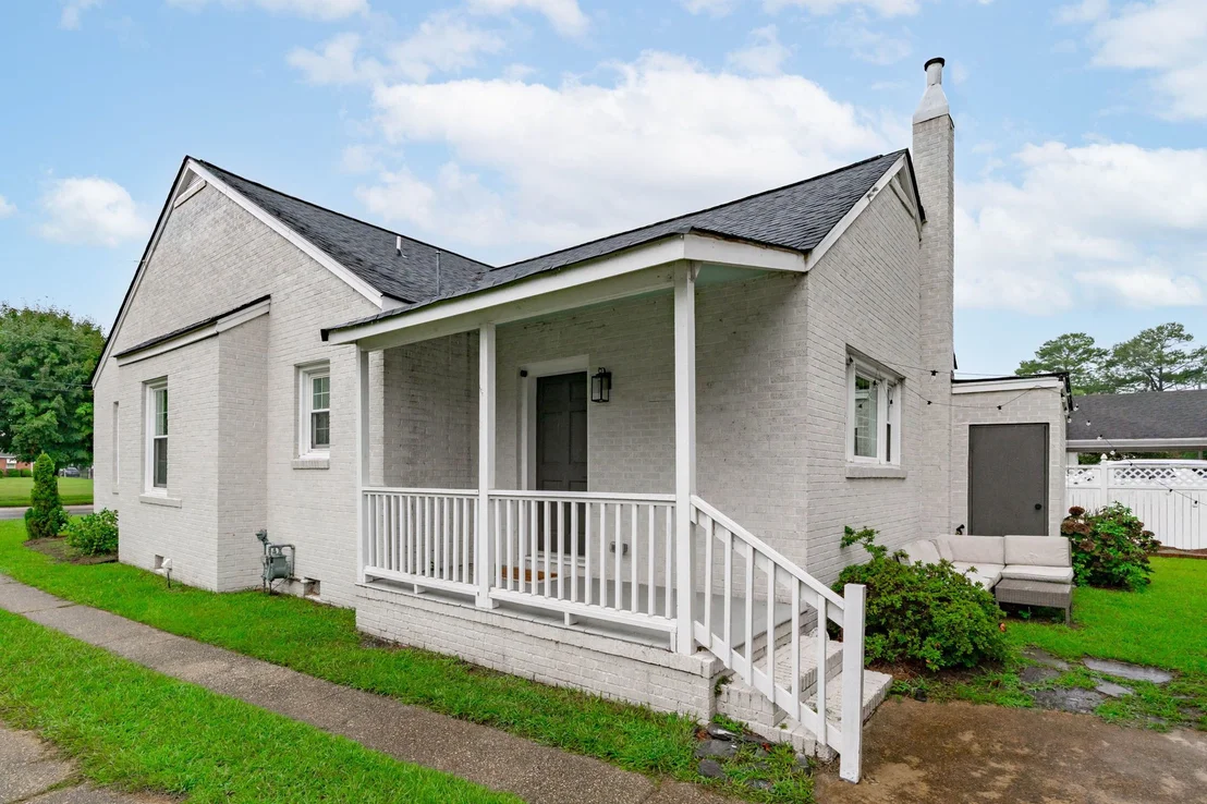 Photo of 602 W Main Street
