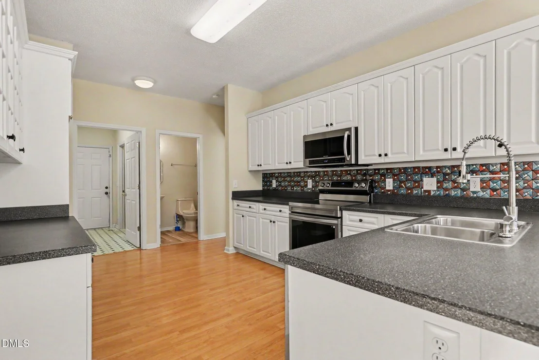 Photo of 122 Vanore Road