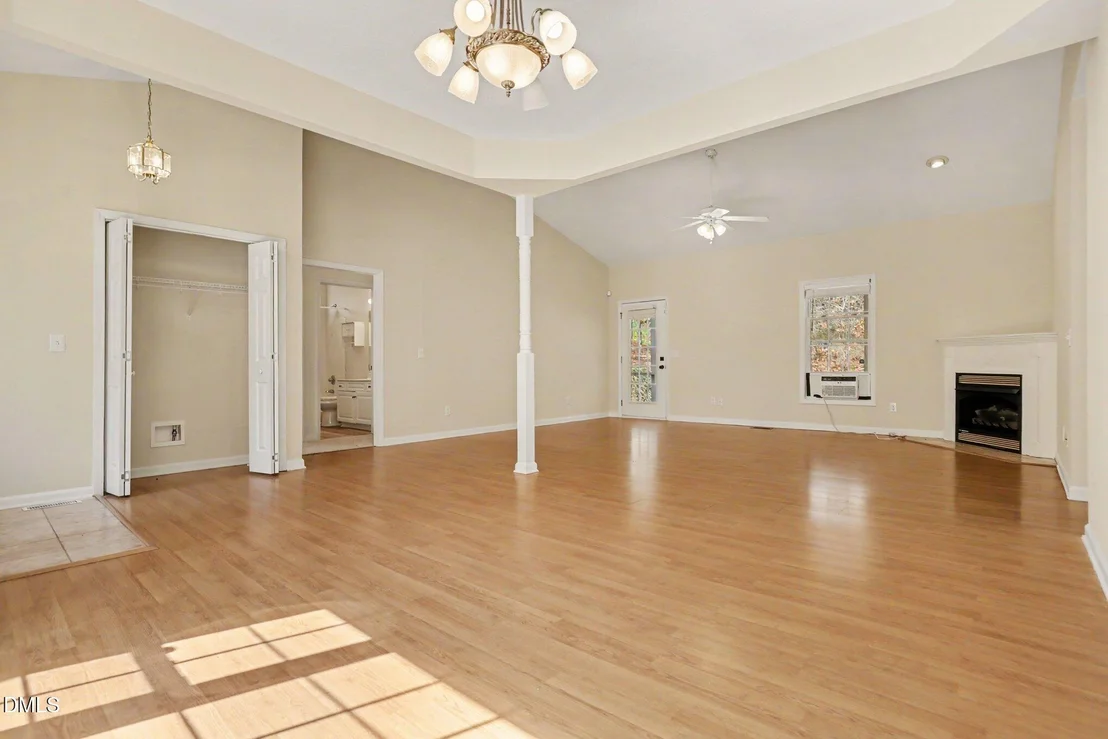 Photo of 122 Vanore Road