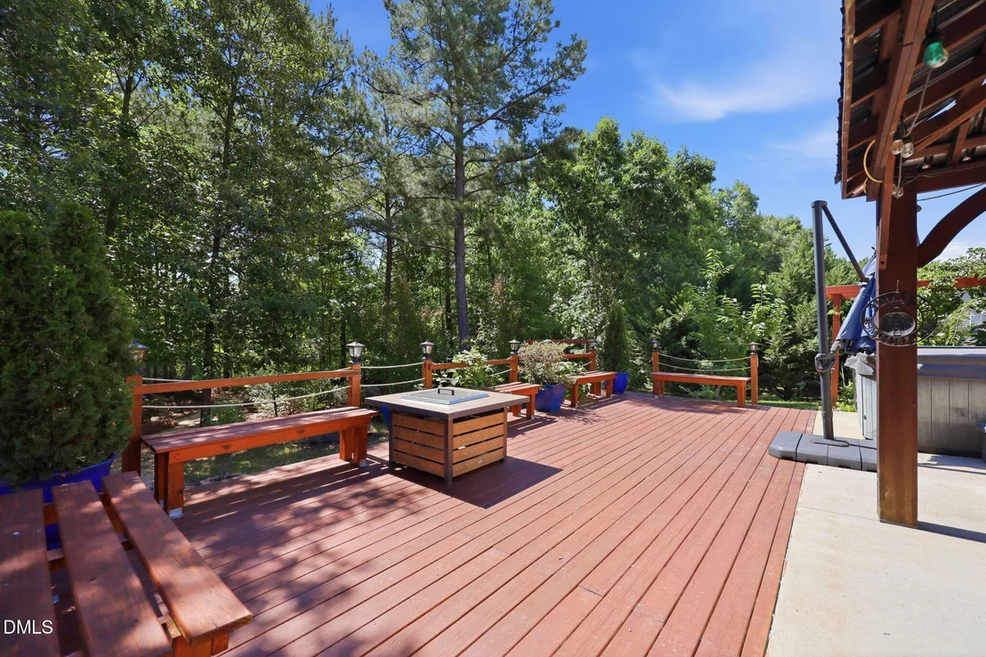 Photo of 535 Long View Drive