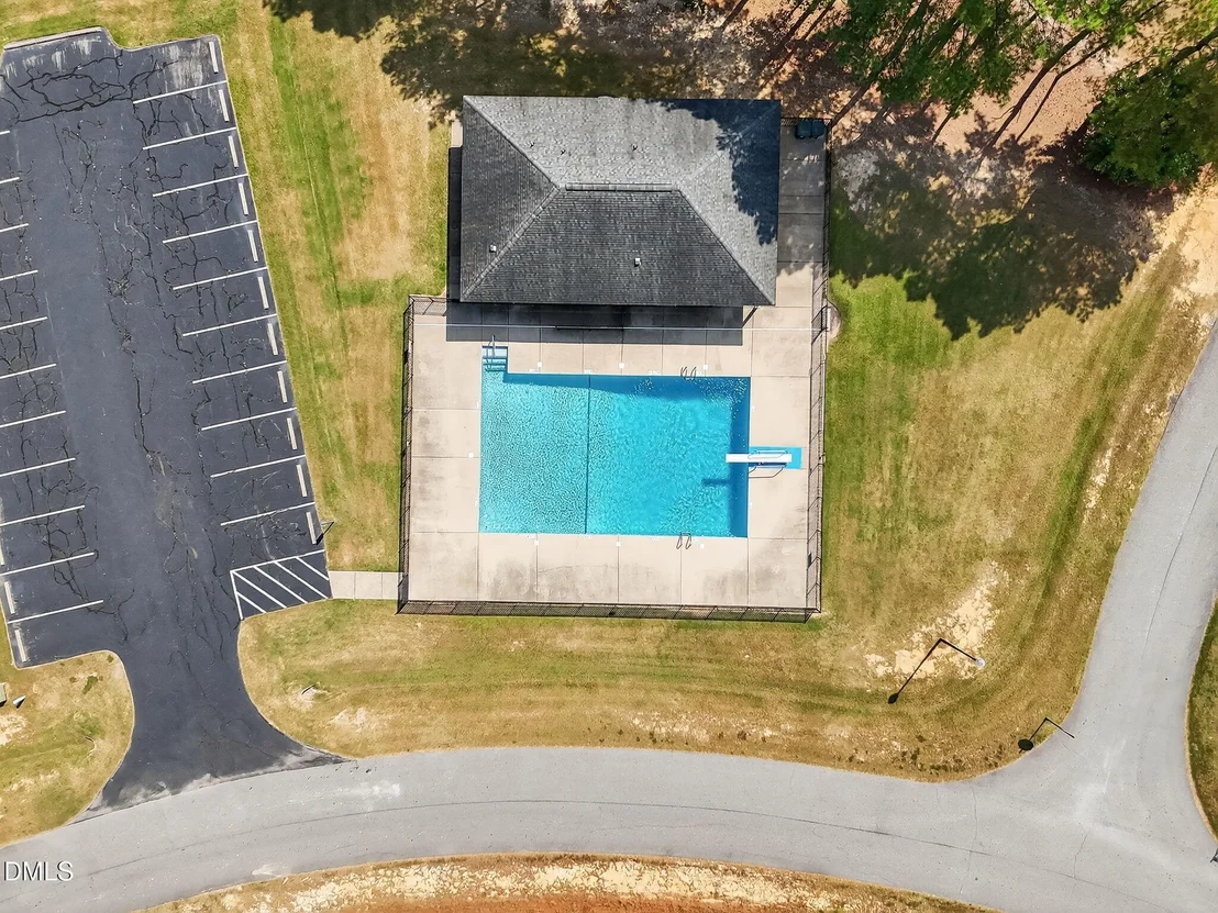 Photo of 296 Shoreline Drive