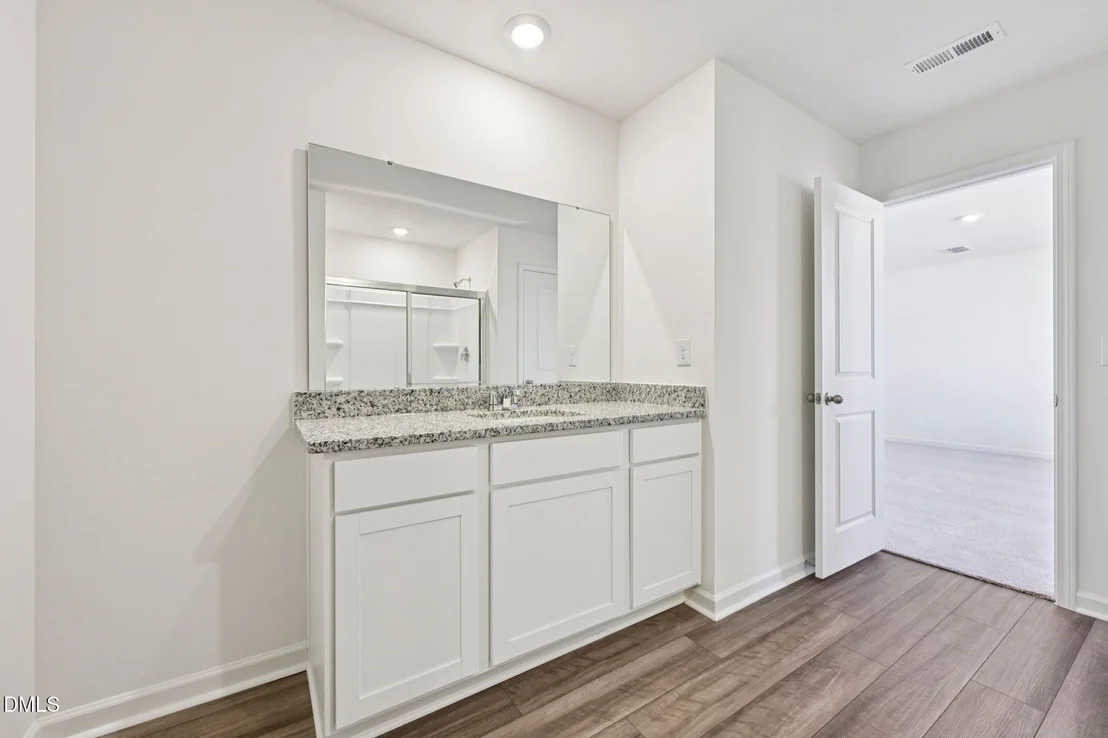 Photo of 2537 Quarry Road