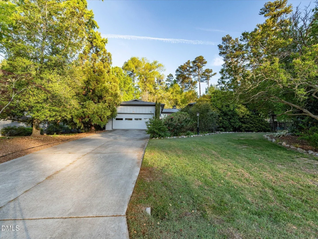 Photo of 2213 Timberlake Drive