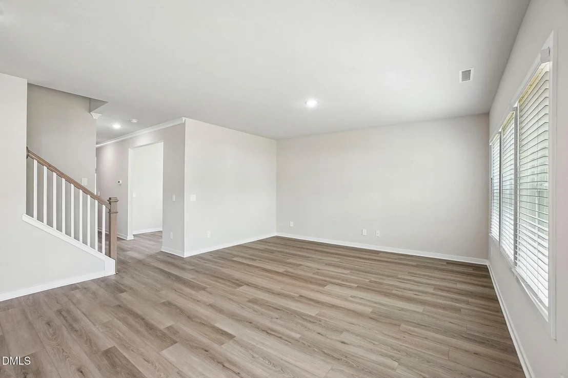 Photo of 141 Gilded Eagle Avenue