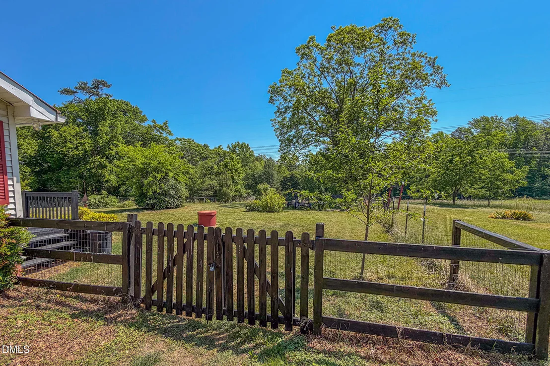 Photo of 870 Morton-Pulliam Road