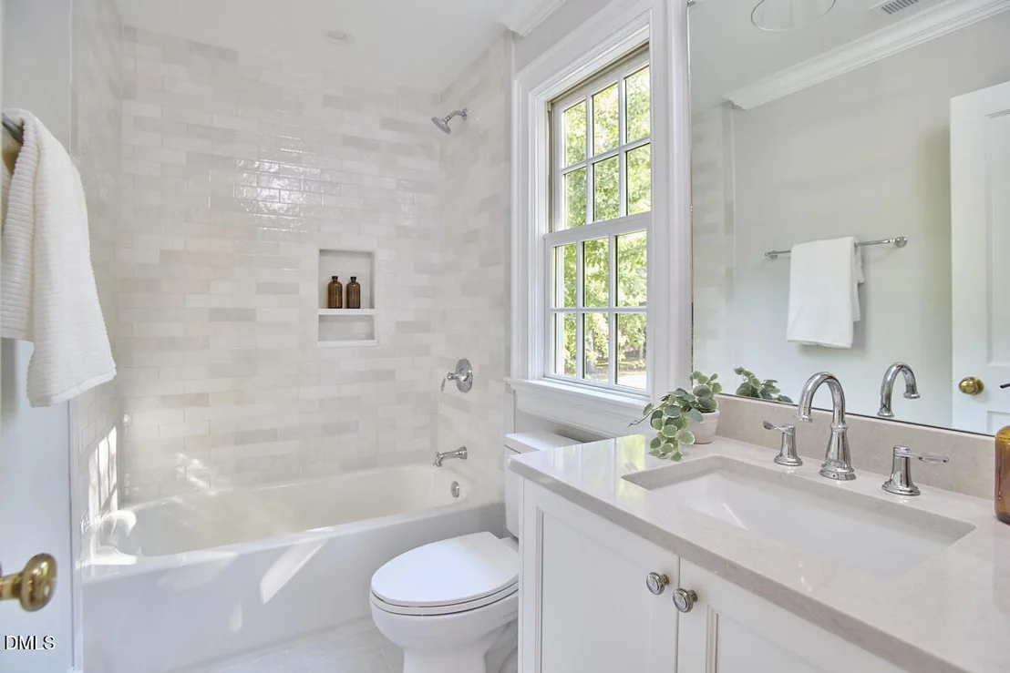 Photo of 3706 Darwin Road