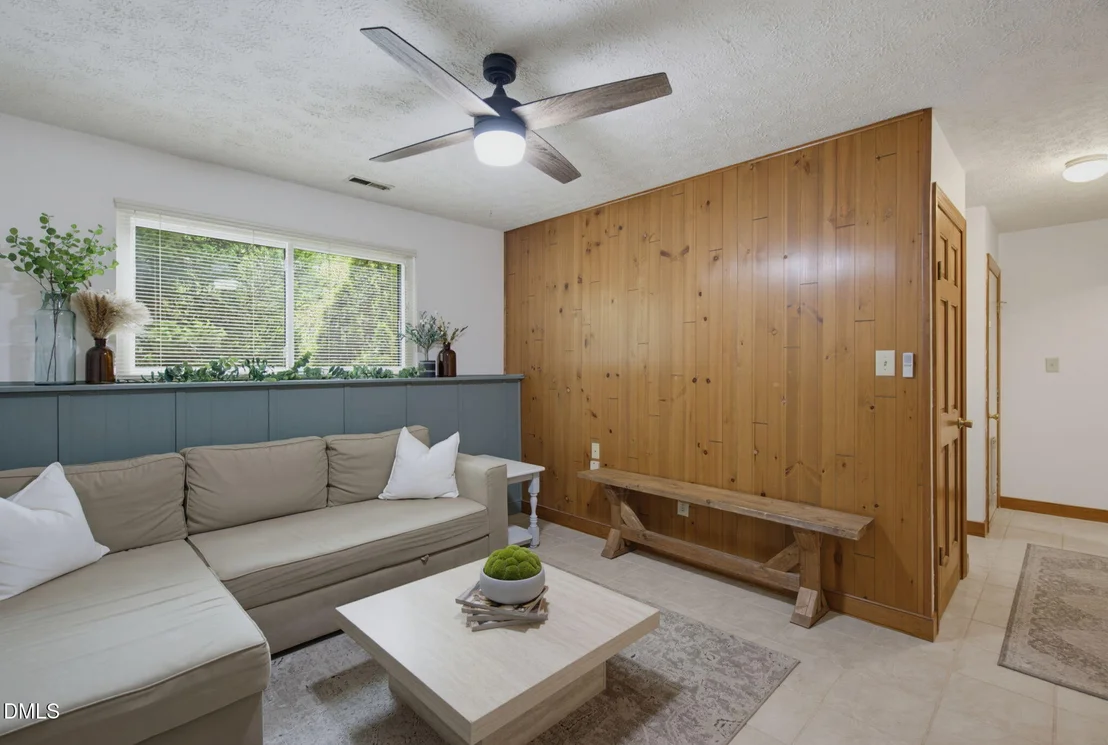 Photo of 32 S Angela Circle