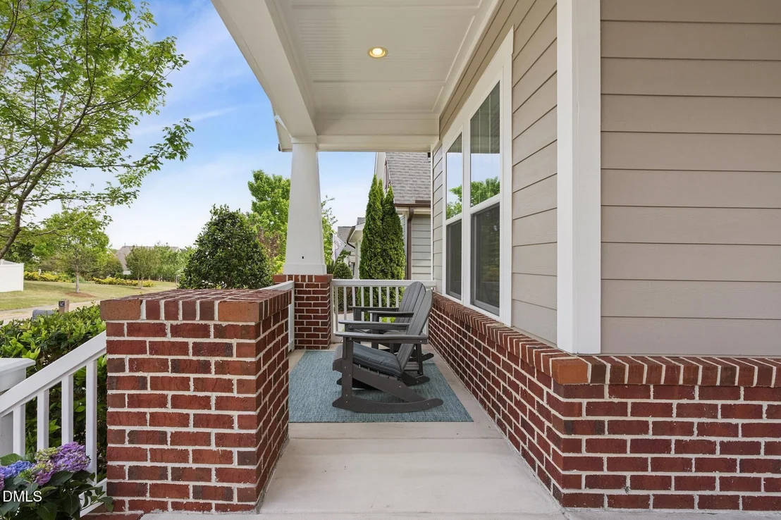 Photo of 485 Wildwind Drive