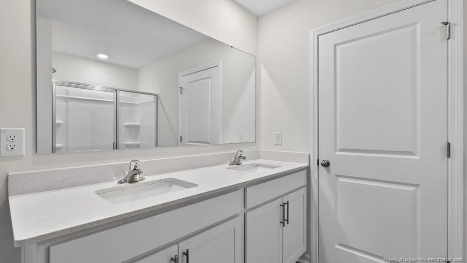 Photo of 3076 Platinum Circle