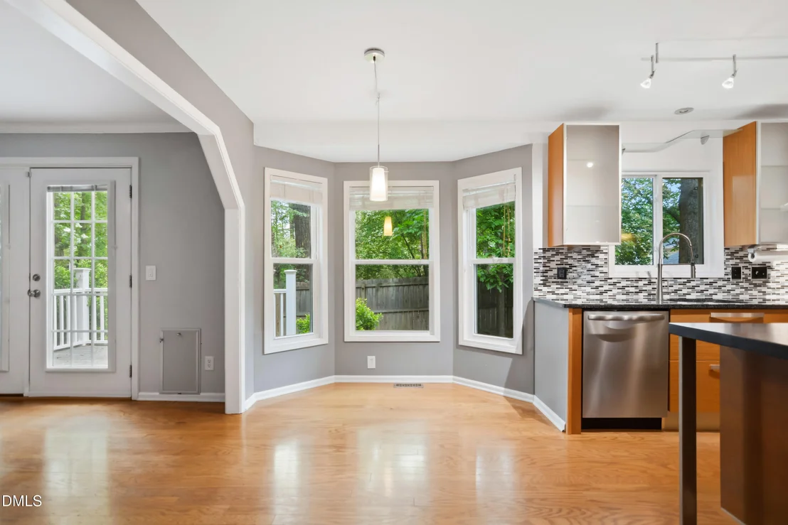 Photo of 101 Pinehill Way