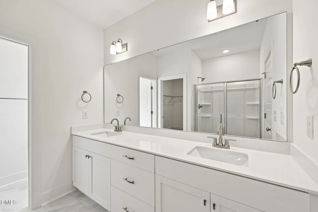 Photo of 30 Loganberry Avenue