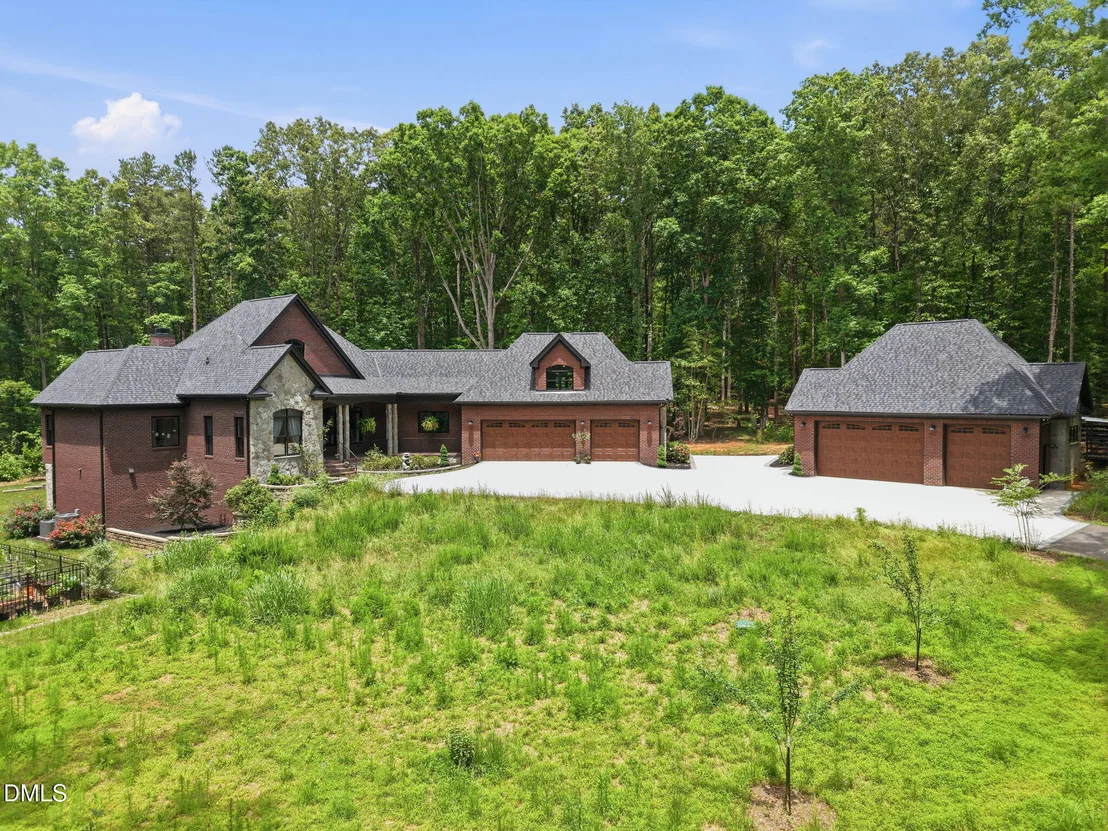 Photo of 1107 Westridge Road