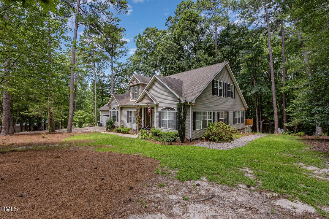 Photo of 6086 Dunes Drive