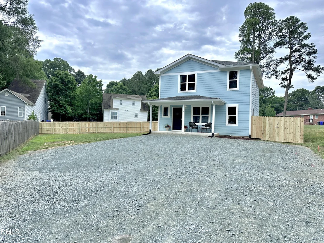 Photo of 105 Hunter Place