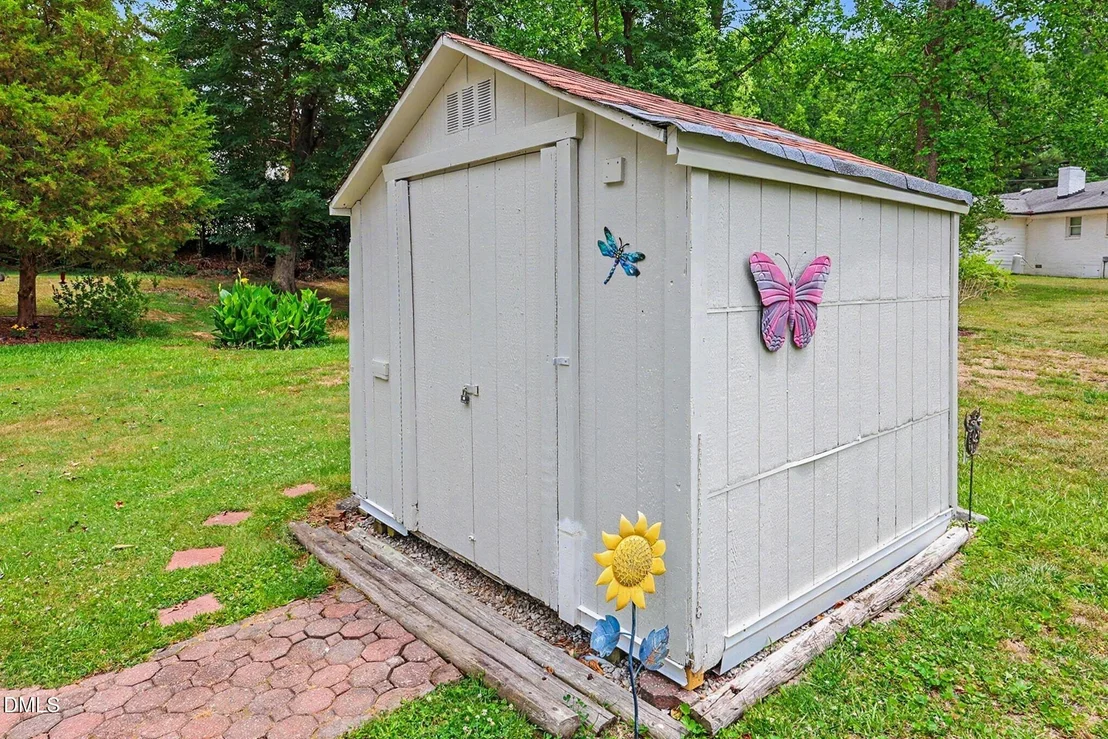 Photo of 409 Brown Circle