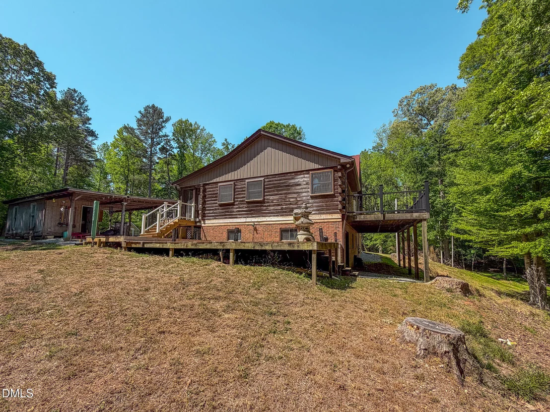 Photo of 600 Cedar Laurel Lane